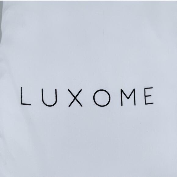 Luxome Sheet Set CAL KING White Bamboo Viscose Soft Cooling Bedding New w/ FLAWS - Picture 3 of 11